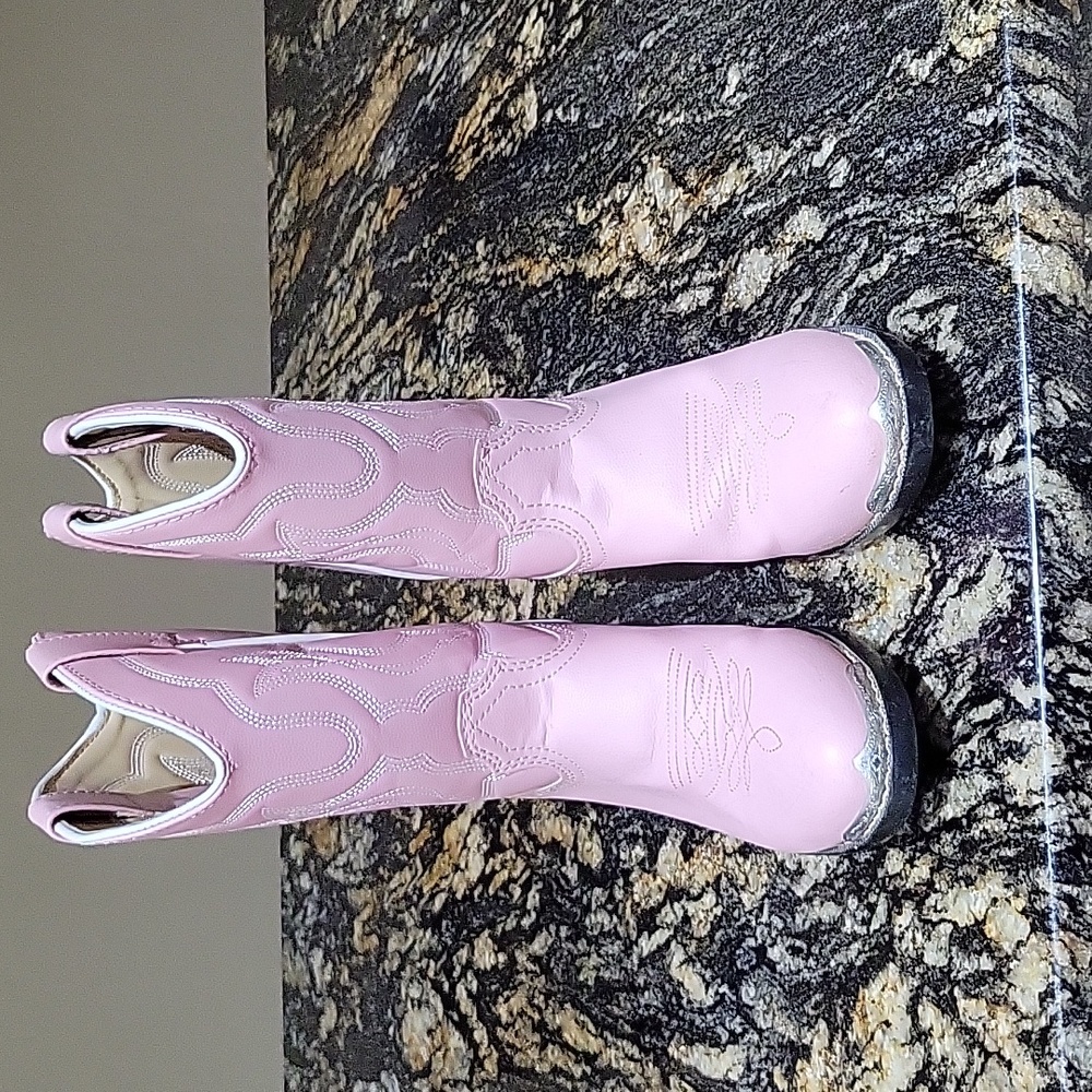 Pink cowgirl boots